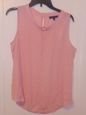 NWT women small Sleeveless Pink Blouse with Front Keyhole